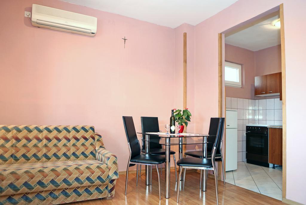 Apartment Ana Banana Zadar Exterior photo